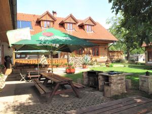 Vonkajšia záhrada v ubytovaní Holiday Home Růžovka by Interhome