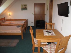 Posteľ alebo postele v izbe v ubytovaní Holiday Home Růžovka by Interhome