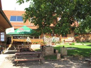 Vonkajšia záhrada v ubytovaní Holiday Home Růžovka by Interhome