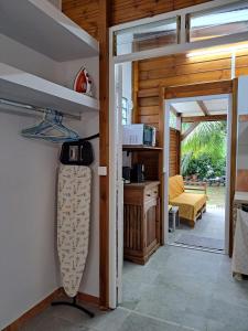 A kitchen or kitchenette at ZimZim