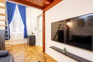 Cute Modern Getaway in the Heart of the City 1073 Budapest, Akácfa utca kép - 2
