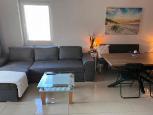 Posedenie v ubytovaní Apartment Mira - Sea view