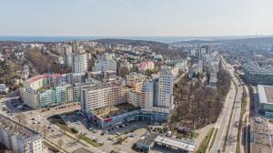 Výhľad na mesto Gdyňa alebo výhľad na mesto priamo z apartmánu