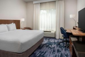Postel nebo postele na pokoji v ubytování Fairfield Inn & Suites by Marriott Ithaca