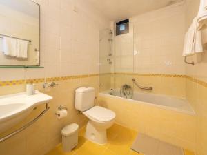 Ένα μπάνιο στο Corfiot Maisonette with shared Pool - Govino Bay