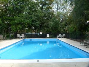 Piscina di Schell Motel o nelle vicinanze