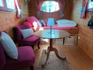 Le Val Daninière B&B Adult only的休息区