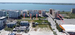 an aerial view of a city with tall buildings at Summerland Apartmants mamaia nord in Mamaia