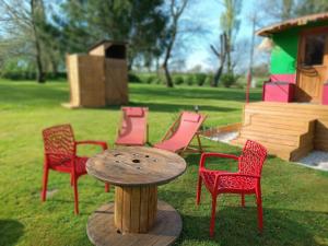 Le Val Daninière B&B Adult only外面的花园
