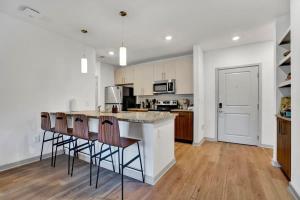 Gallery image of Dockside on Lake Hartwell near DT fun amenities in Clemson