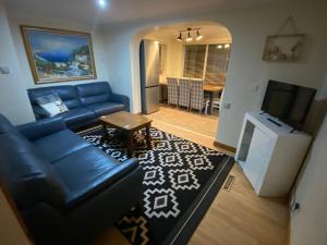 A seating area at Beautiful very large double bedroom