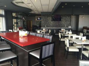 Restaurace v ubytování Park Inn by Radisson Toronto-Markham