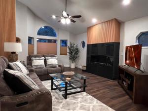 Gallery image of Spacious & Beautiful with Double Decks in Chapel Area in Sedona