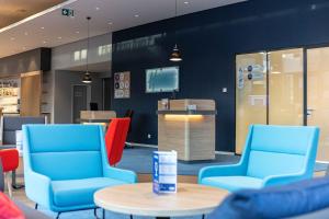 Posezení v ubytování Holiday Inn Express - Aarburg - Oftringen by IHG