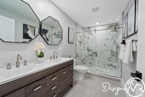ハリウッドにあるCharming 9BR New-Build Home w Heated Pool & Gamesのギャラリーの写真