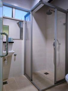 Gallery image of KL Secret Karaoke Private Pool Villa in Ampang +22 photos