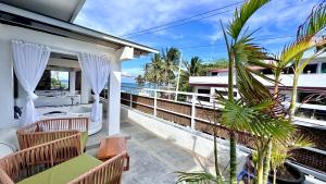 Balkón nebo terasa v ubytování Bale Mi Boracay