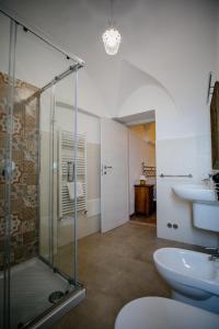 Kylpyhuone majoituspaikassa Ca' d'Alda