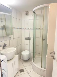 Koupelna v ubytování Apartmani Pag Luxury 4U