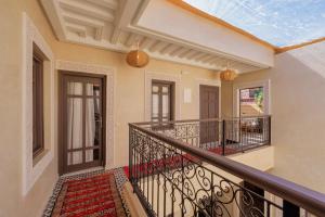 Balkón nebo terasa v ubytování Riad Dar Arwa