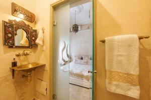 Koupelna v ubytování Riad La Fayette Bed & Breakfast