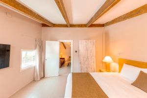 Villa Li Eilat客房内的一张或多张床位