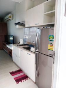 Dapur atau dapur kecil di คอนโดเดอะบีช บางแสน 327/54
