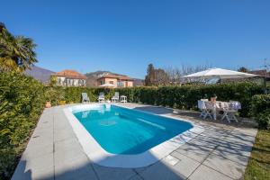 The swimming pool at or close to Casa Amabile With Salty water Pool - Happy Rentals