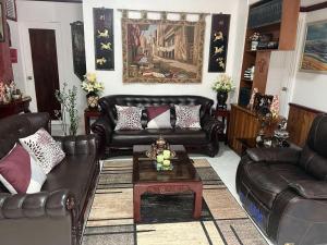 B & B Suite Room的休息区