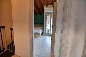 A bed or beds in a room at Casa con Vista Airconditioned 2-Bedroom Apartment
