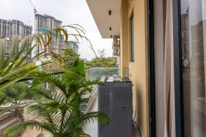 Μπαλκόνι ή βεράντα στο Elegent Studio On Golf Course Road @ Sterling