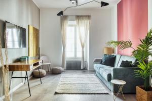 Posedenie v ubytovaní Clausim Domus: new brightful flat next to the Vatican