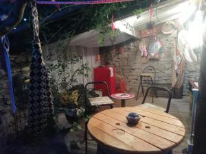 Posezení v ubytování Un nid entre vignes et pierres "Pic St Loup" Claret