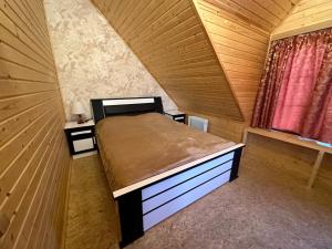Fotografie z fotogalerie ubytování Cottages in Garni-Geghard v destinaci Goghtʼ