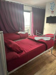 Letto o letti in una camera di Al Waha Hostel