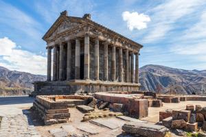 Fotografie z fotogalerie ubytování Cottages in Garni-Geghard v destinaci Goghtʼ