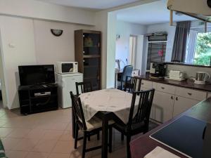 Little Bear Apartment 2146 Mogyoród, 15 Szőlő út kép - 2