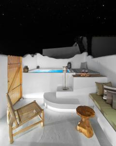 Bazén v ubytování Electra Suites & Spa nebo v jeho okolí