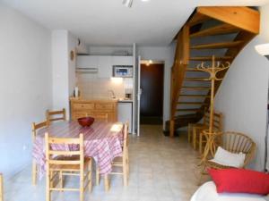 Kuchyň nebo kuchyňský kout v ubytování Résidence Pre St Jacques - Appartement 6/8 personnes au village de VIGNEC MAE-6284