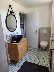 Afbeelding uit fotogalerij van 2 chambres dans maison familiale in Le Passage