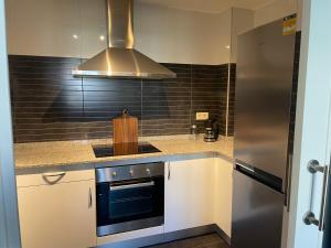 Küche/Küchenzeile in der Unterkunft Apartamento en Ares con parking y piscina