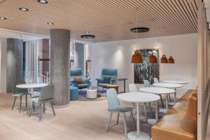 Posezení v ubytování Fairfield by Marriott Copenhagen Nordhavn