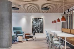 Posezení v ubytování Fairfield by Marriott Copenhagen Nordhavn