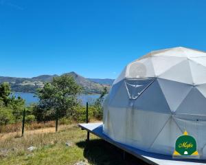 Příroda nedaleko luxury tent