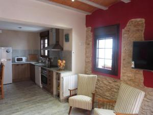 A kitchen or kitchenette at Cal Vibo