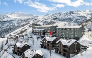 Awesome Apartment In Hemsedal With House A Mountain View om vinteren