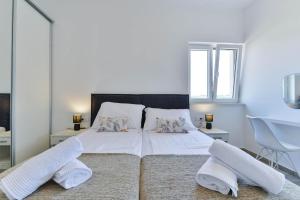 Krevet ili kreveti u jedinici u objektu Ferienhaus mit Privatpool für 8 Personen ca 125 qm in Vrsi, Dalmatien Norddalmatien