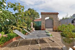 Κήπος έξω από το Ferienwohnung für 5 Personen ca 64 qm in Peresiji, Istrien Binnenland von Istrien