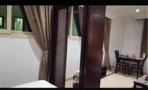 Χώρος καθιστικού στο room el