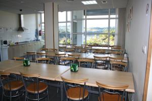 Albergue Ferramenteiro餐厅或其他用餐的地方